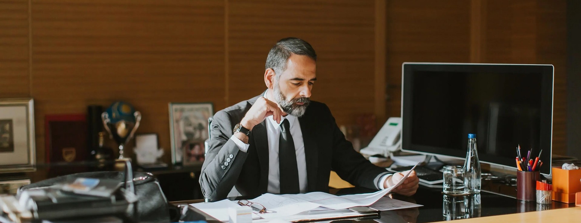 Get a consultation on opening an account in an international payment system