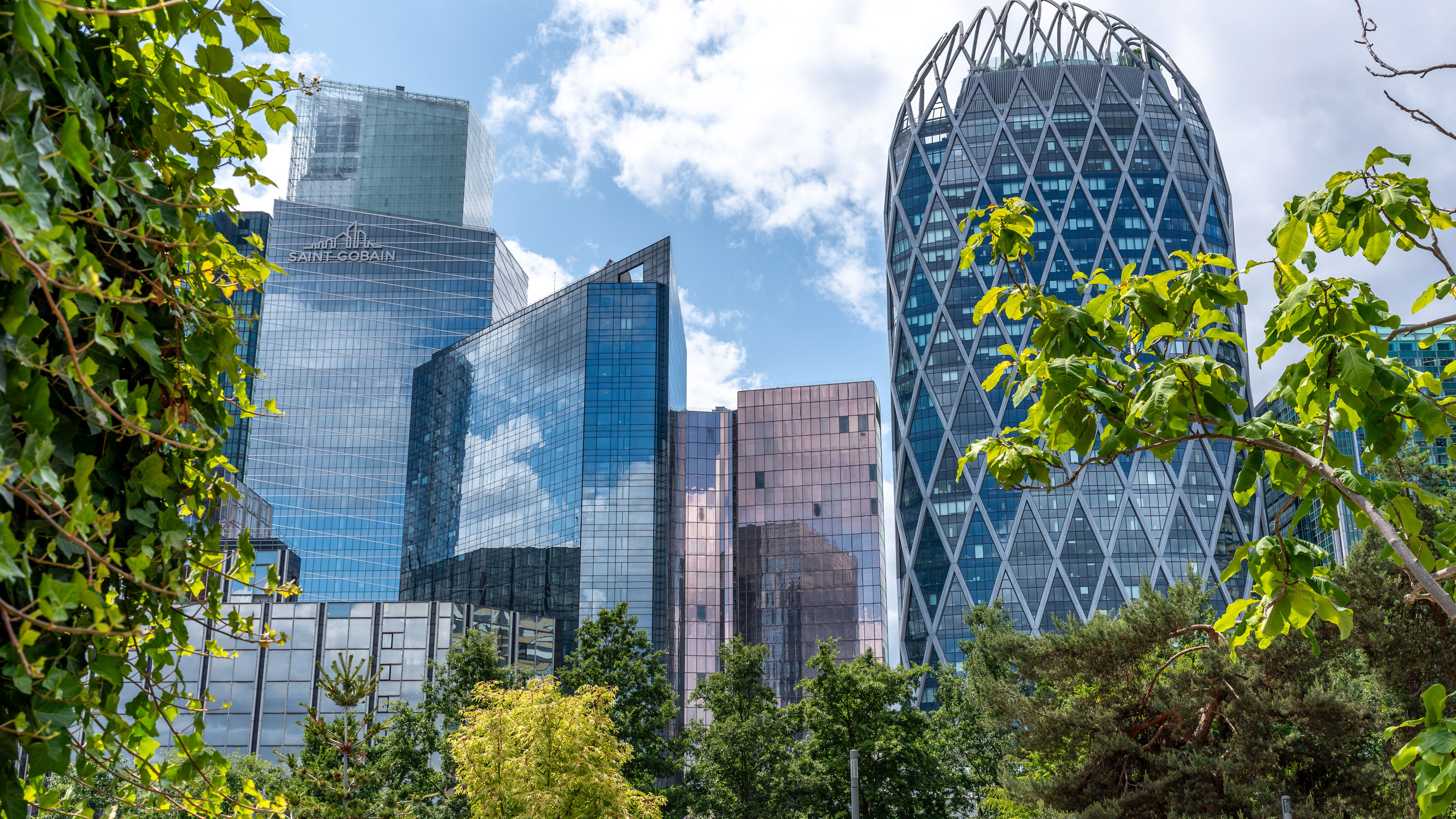 Как получить French Tech Visa и ВНЖ Франции через стартап