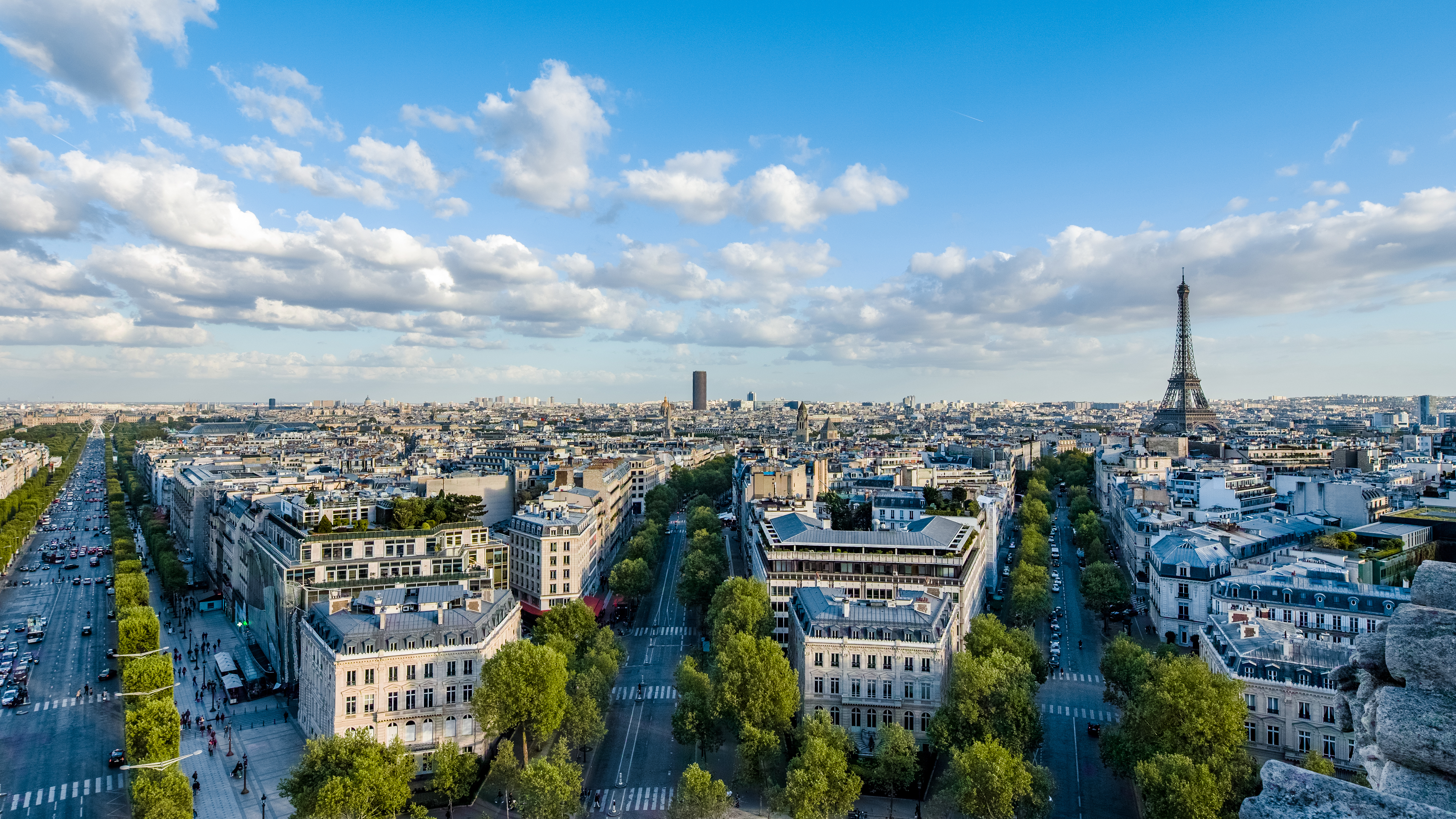 How to obtain permanent residence in France