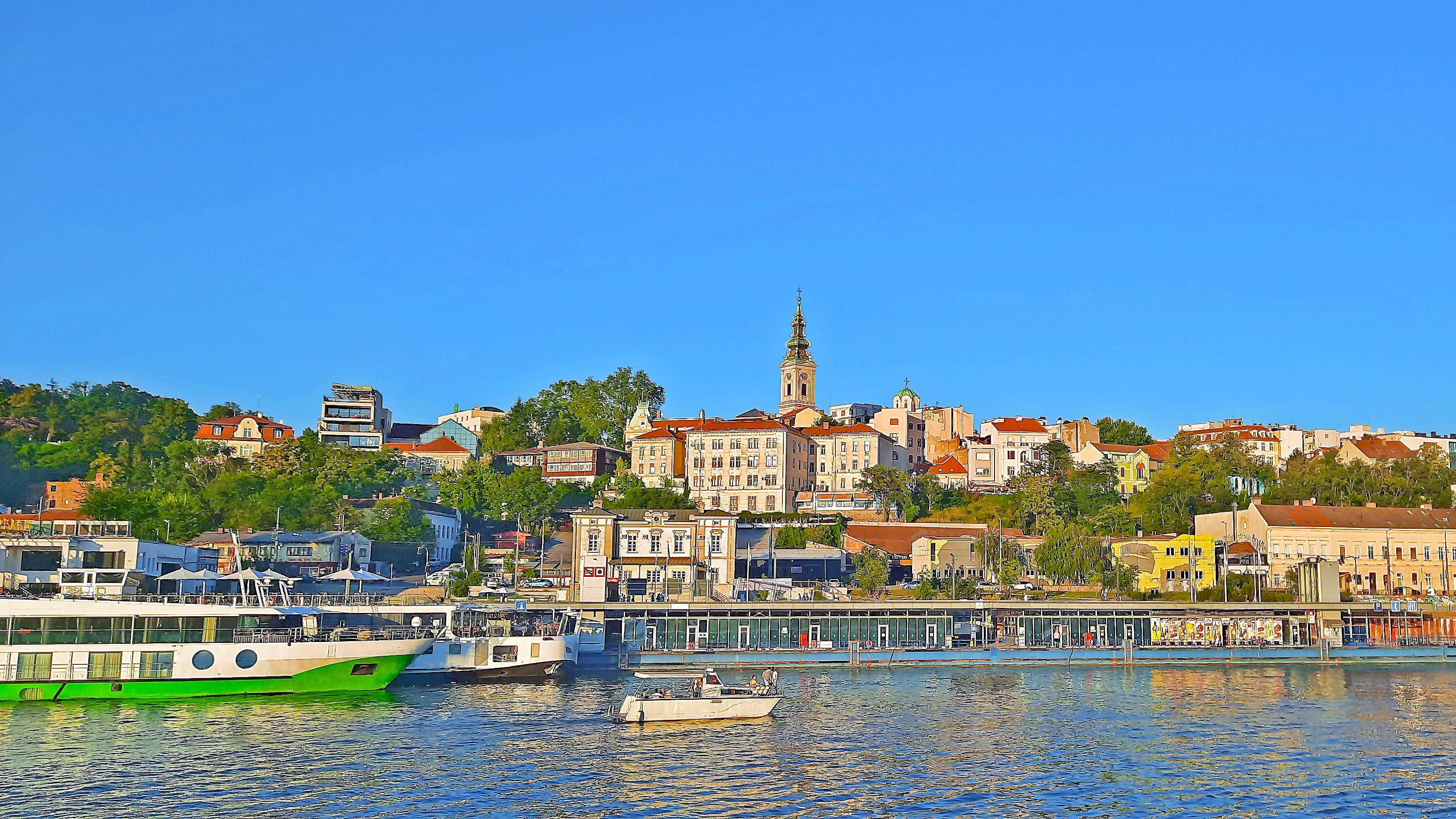 How to obtain a residence permit in Serbia when purchasing real estate